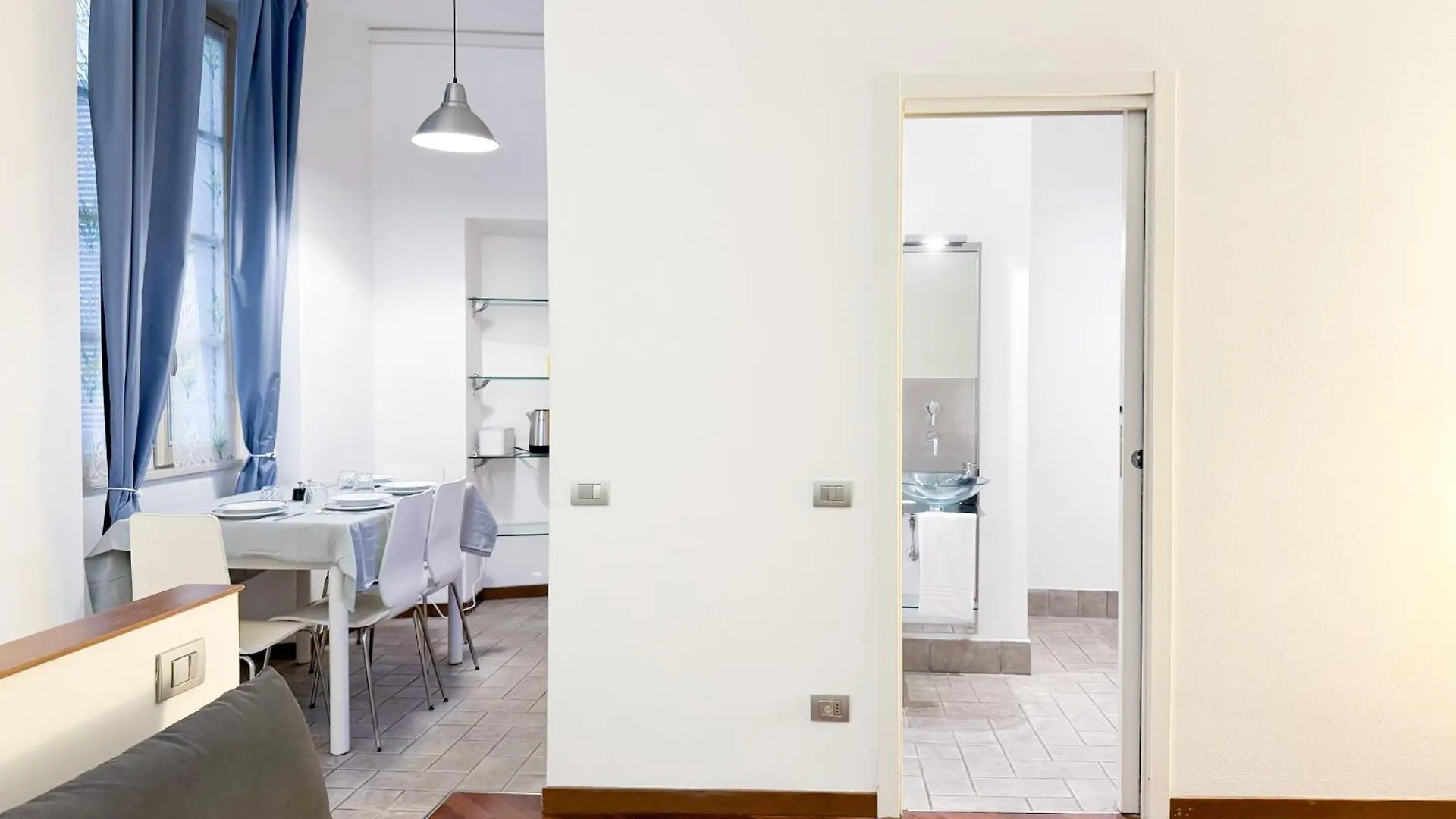 Voltiva House - In The Heart Of Como Old Town 0*,