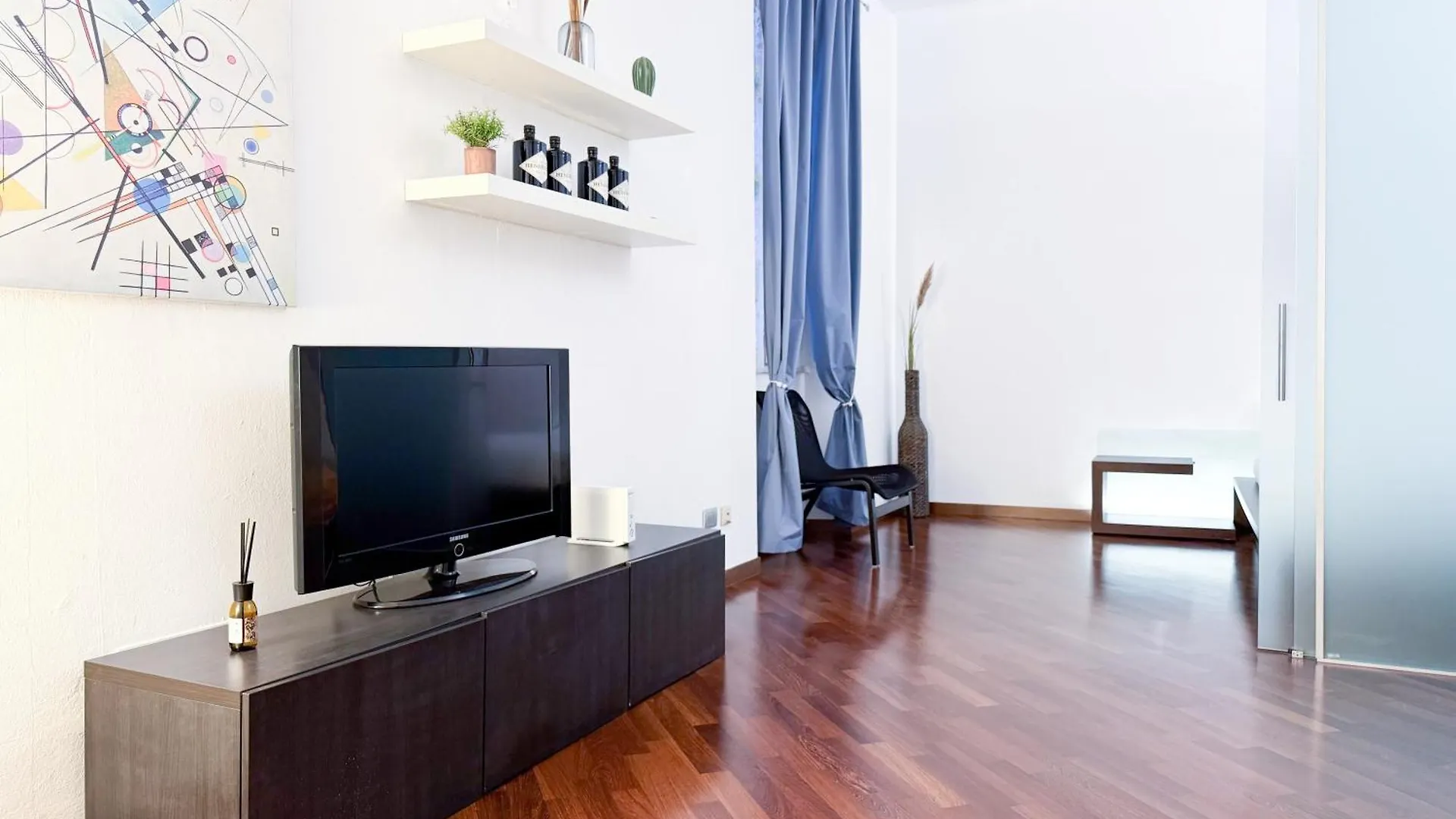 Voltiva House - In The Heart Of Como Old Town Italien